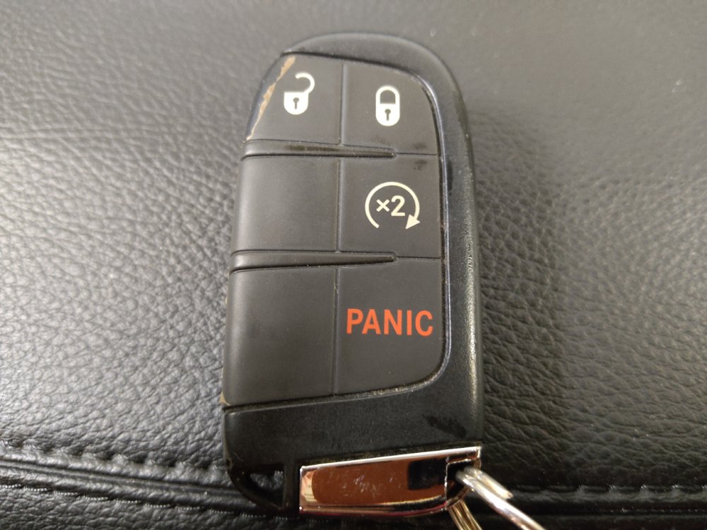 Used 2025 Jeep Compass Limited AWD/4WD image 32