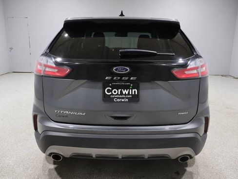 Used 2024 Ford Edge Titanium w/ Equipment Group 301A AWD/4WD image 3