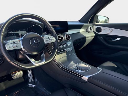 Used 2022 Mercedes-Benz GLC 300 image 16