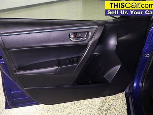 Used 2014 Toyota Corolla S image 26