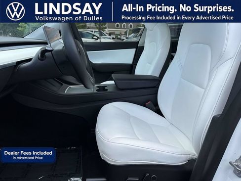 Used 2022 Tesla Model Y Long Range AWD/4WD image 11