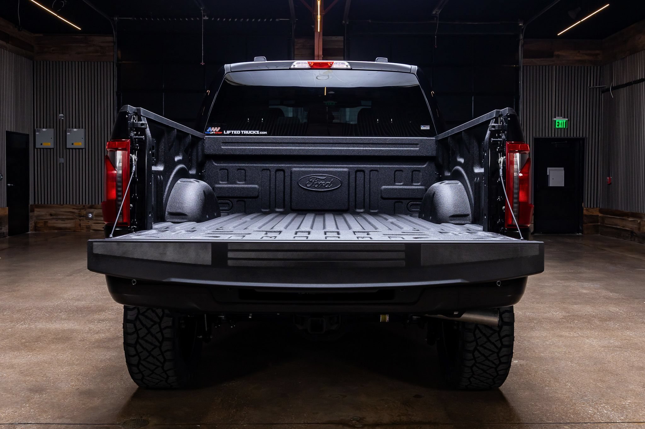 Used 2026 Ford F150 XLT w/ XLT Black Appearance Package AWD/4WD image 9