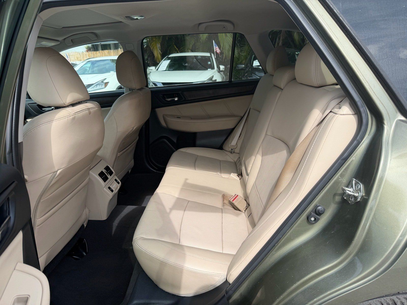 Used 2018 Subaru Outback 2.5i Limited AWD/4WD image 13