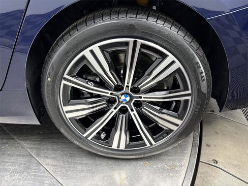 New 2026 BMW 330i xDrive Sedan w/ Convenience Package image 27