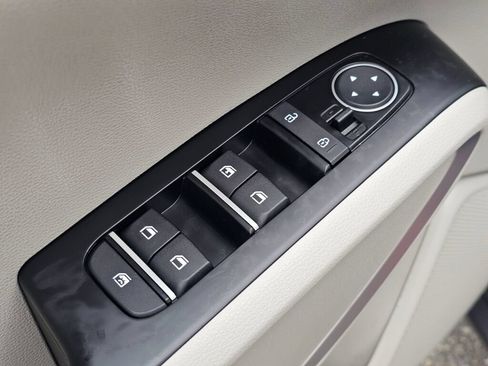 Used 2022 Kia Soul LX w/ Technology Package FWD image 30