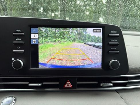 Certified 2025 Hyundai Elantra Sport FWD image 27