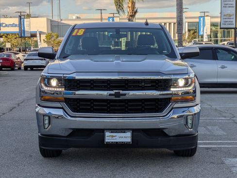 Used 2018 Chevrolet Silverado 1500 LT w/ All Star Edition image 2