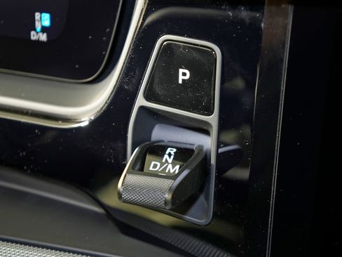 Certified 2026 Porsche Cayenne E-Hybrid AWD/4WD image 28