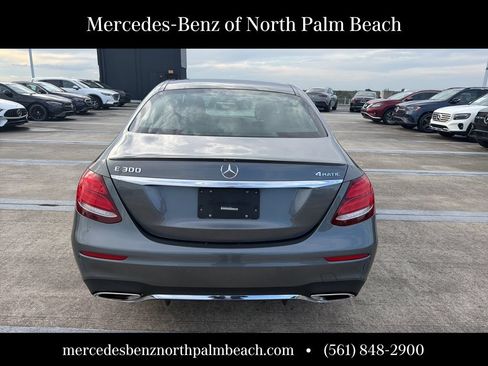 Used 2017 Mercedes-Benz E 300 4MATIC image 6