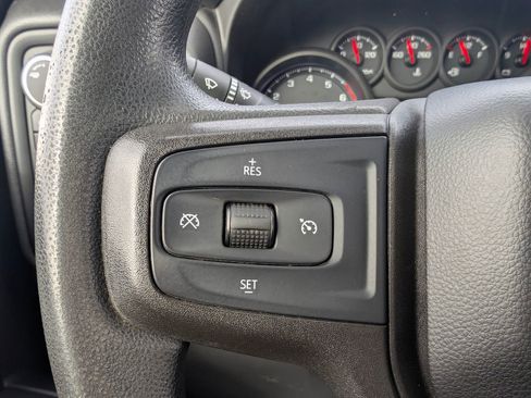 Used 2019 Chevrolet Silverado 1500 Custom w/ Custom Value Package image 13