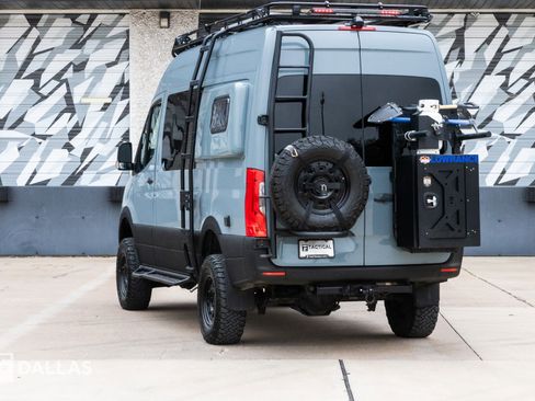 Used 2022 Mercedes-Benz Sprinter 2500 image 15