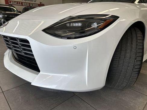 Used 2024 Nissan Z Performance w/ Floor Mat Package RWD image 15