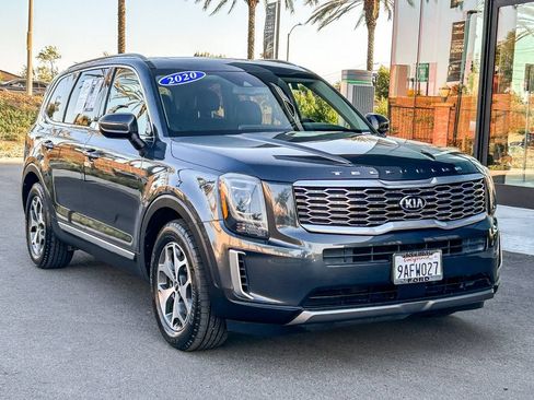 Used 2020 Kia Telluride EX FWD image 3