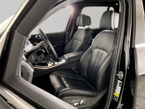 Certified 2022 BMW X5 xDrive40i w/ Premium Package AWD/4WD image 23