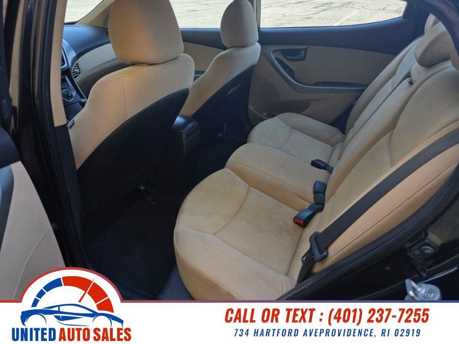 Used 2013 Hyundai Elantra GLS FWD image 9