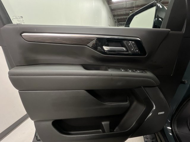 New 2026 Chevrolet Tahoe Z71 w/ Z71 Off-Road Package AWD/4WD image 24
