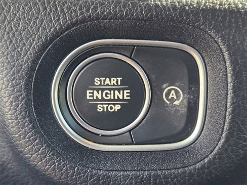 Used 2021 Mercedes-Benz GLE 350 4MATIC image 18