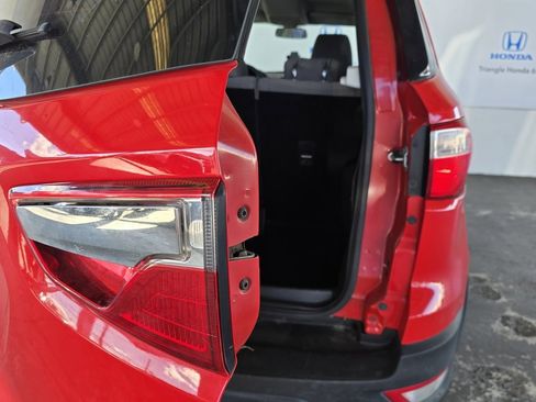 Used 2020 Ford EcoSport S image 36