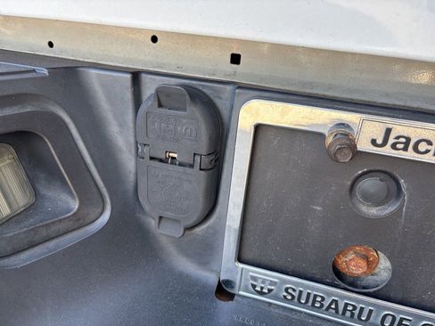 Used 2016 RAM 1500 ST w/ SXT Appearance Group image 21