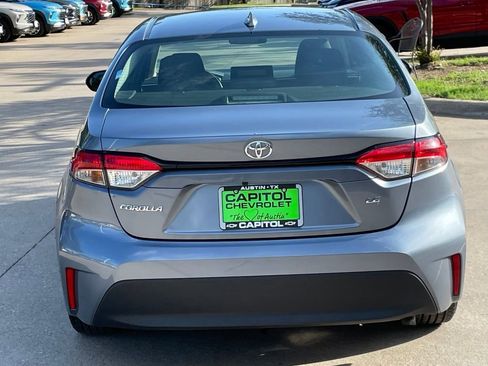 Used 2024 Toyota Corolla LE FWD image 5