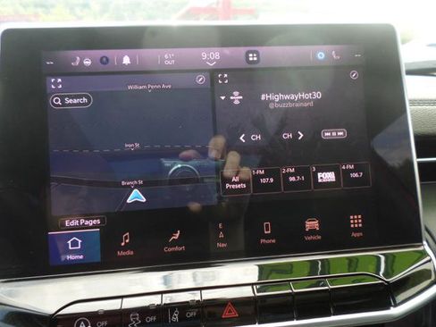 Used 2022 Jeep Compass Limited w/ (RED) Package AWD/4WD image 18