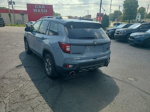 Used 2022 Honda Passport TrailSport image 4