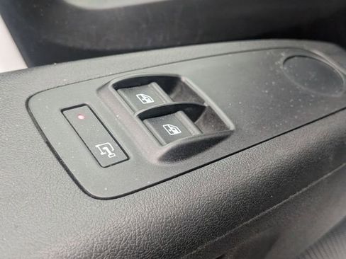 Used 2024 RAM ProMaster 2500 FWD image 11