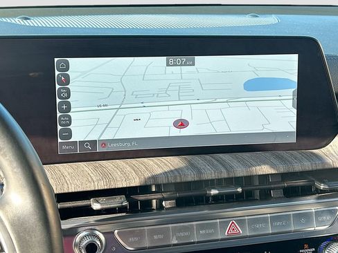 Certified 2024 Kia Telluride SX w/ Towing Package image 13