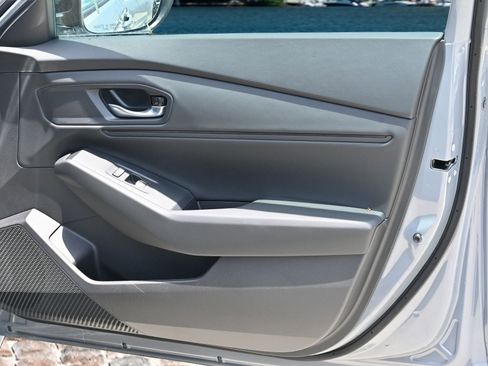 New 2025 Honda Accord SE image 12