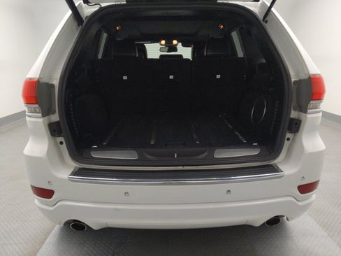 Used 2014 Jeep Grand Cherokee Overland w/ Advanced Technology Group image 29