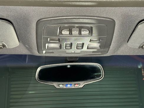 Used 2011 Cadillac CTS Premium image 31