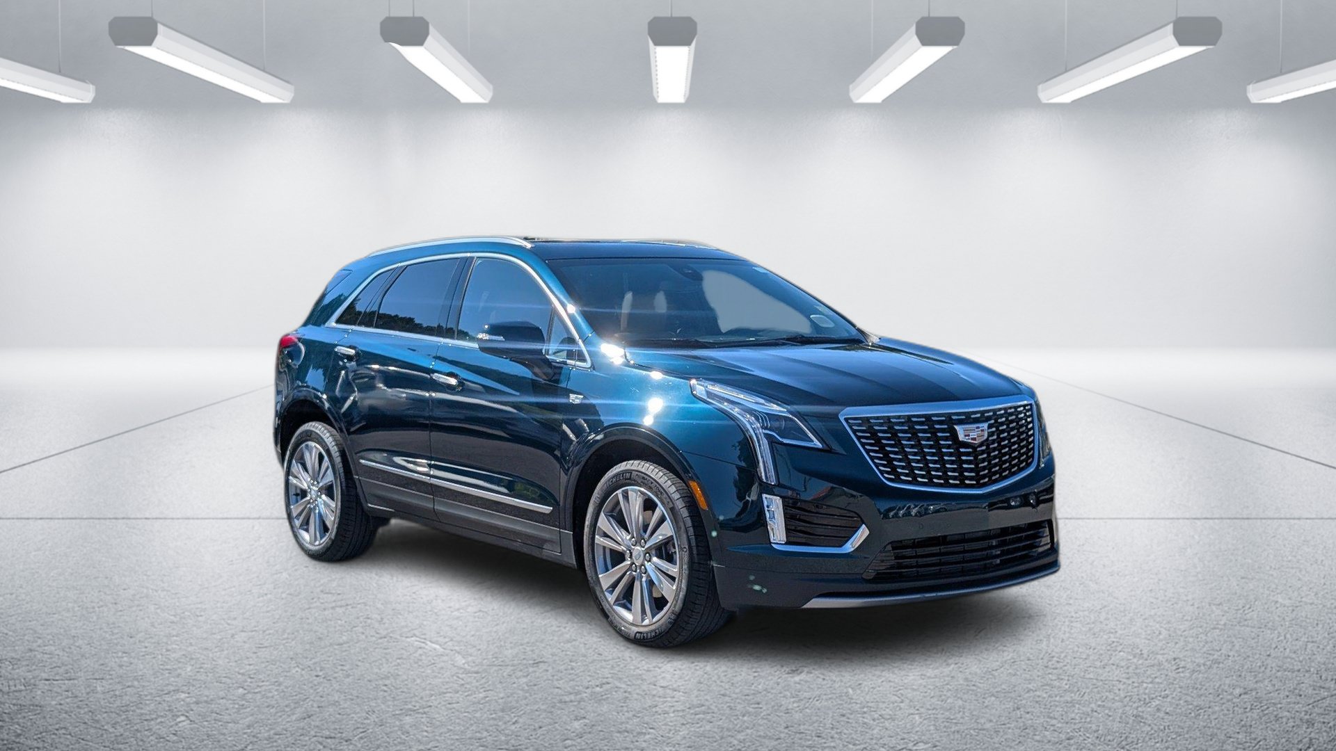 Certified 2024 Cadillac XT5 Premium Luxury FWD image 10