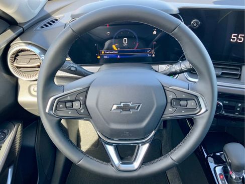 New 2026 Chevrolet Trax ACTIV FWD image 34