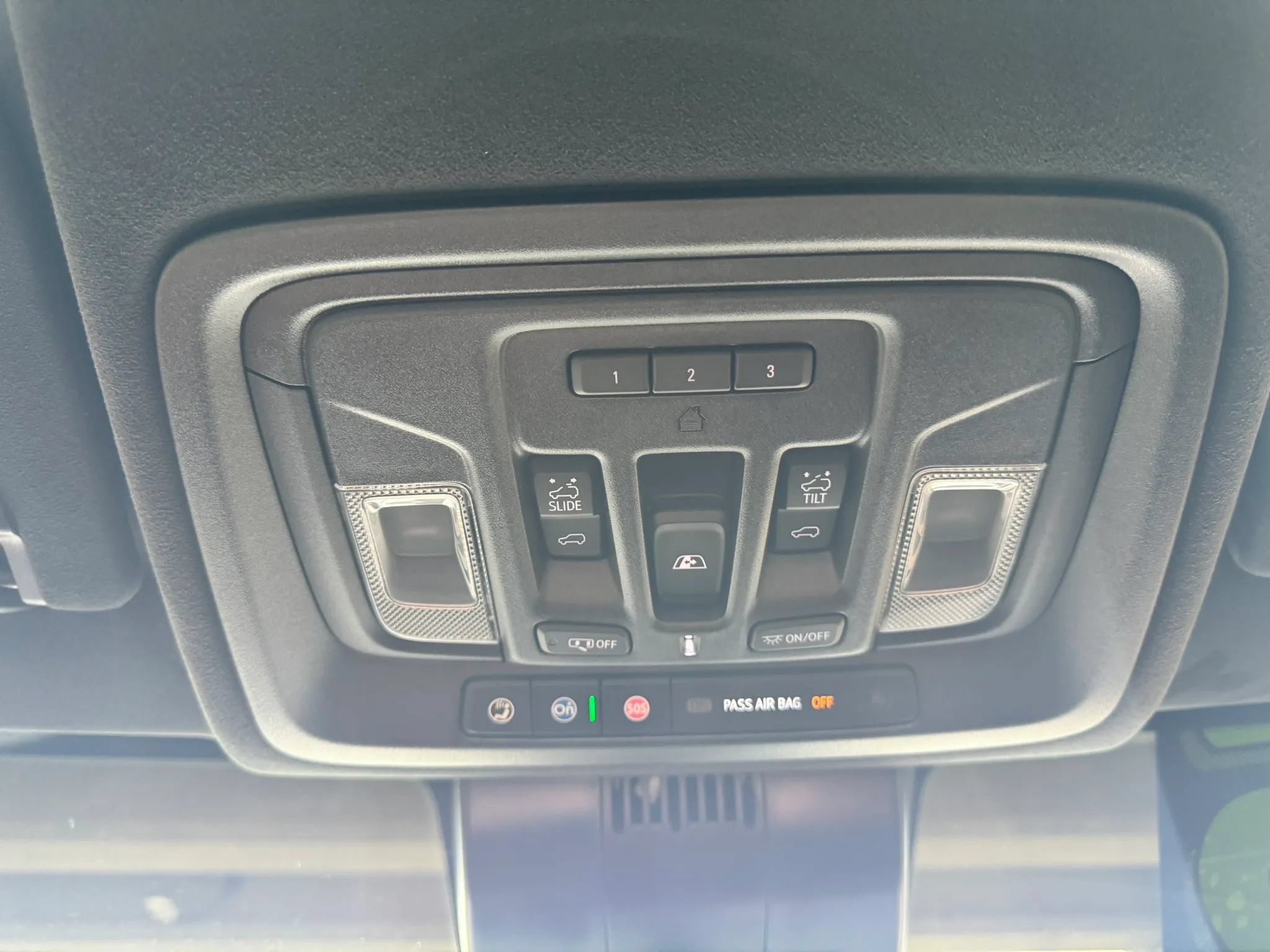 Used 2026 GMC Sierra 2500 AT4X AWD/4WD image 19