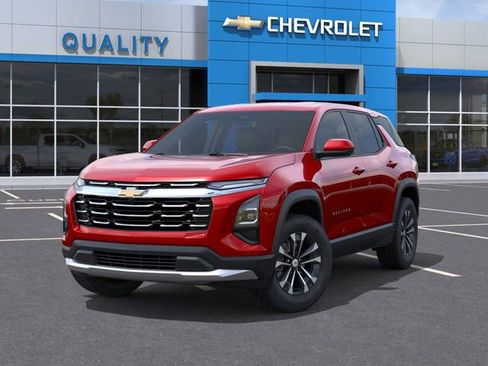 New 2026 Chevrolet Equinox LT image 6