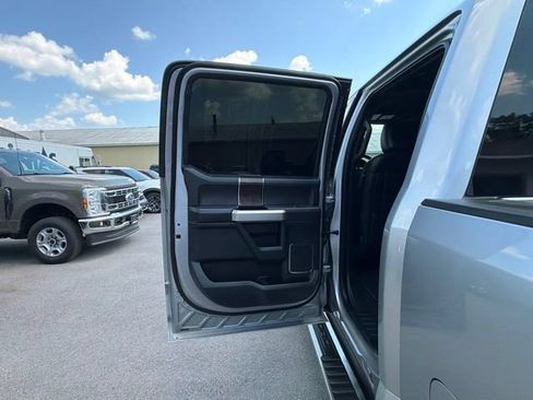 Used 2022 Ford F350 Lariat w/ Lariat Ultimate Package AWD/4WD image 41