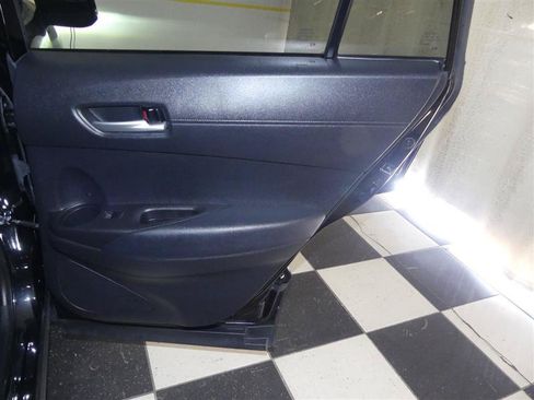Used 2024 Toyota Corolla Cross AWD Hybrid image 26