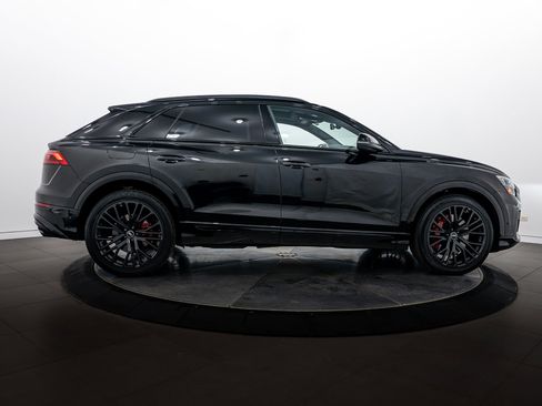 Certified 2024 Audi SQ8 Prestige AWD/4WD image 9