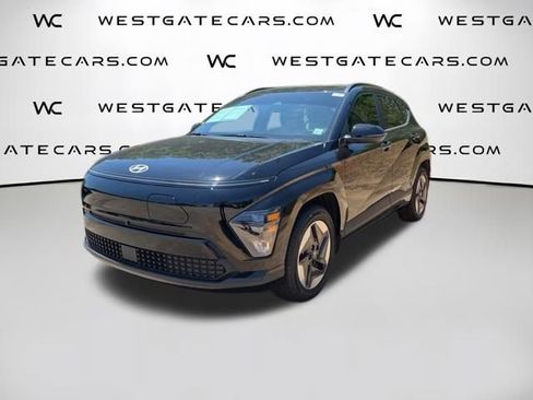 Used 2024 Hyundai Kona SEL FWD image 1