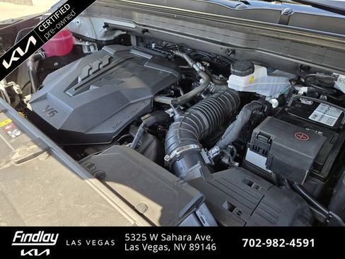 Used 2023 Kia Carnival EX FWD image 21