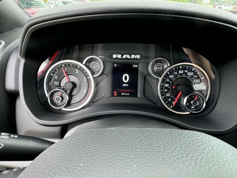 New 2024 RAM 2500 Big Horn w/ Sport Appearance Package image 28