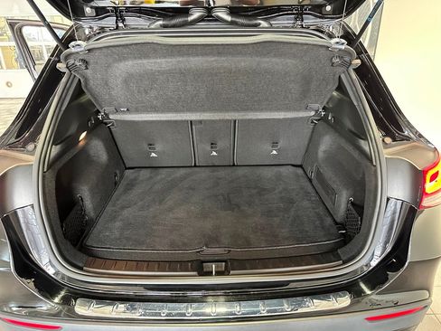 Certified 2022 Mercedes-Benz GLA 250 4MATIC image 34