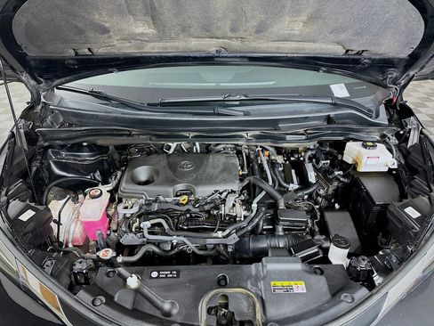 Used 2021 Toyota Sienna XLE w/ XLE Plus Package image 36