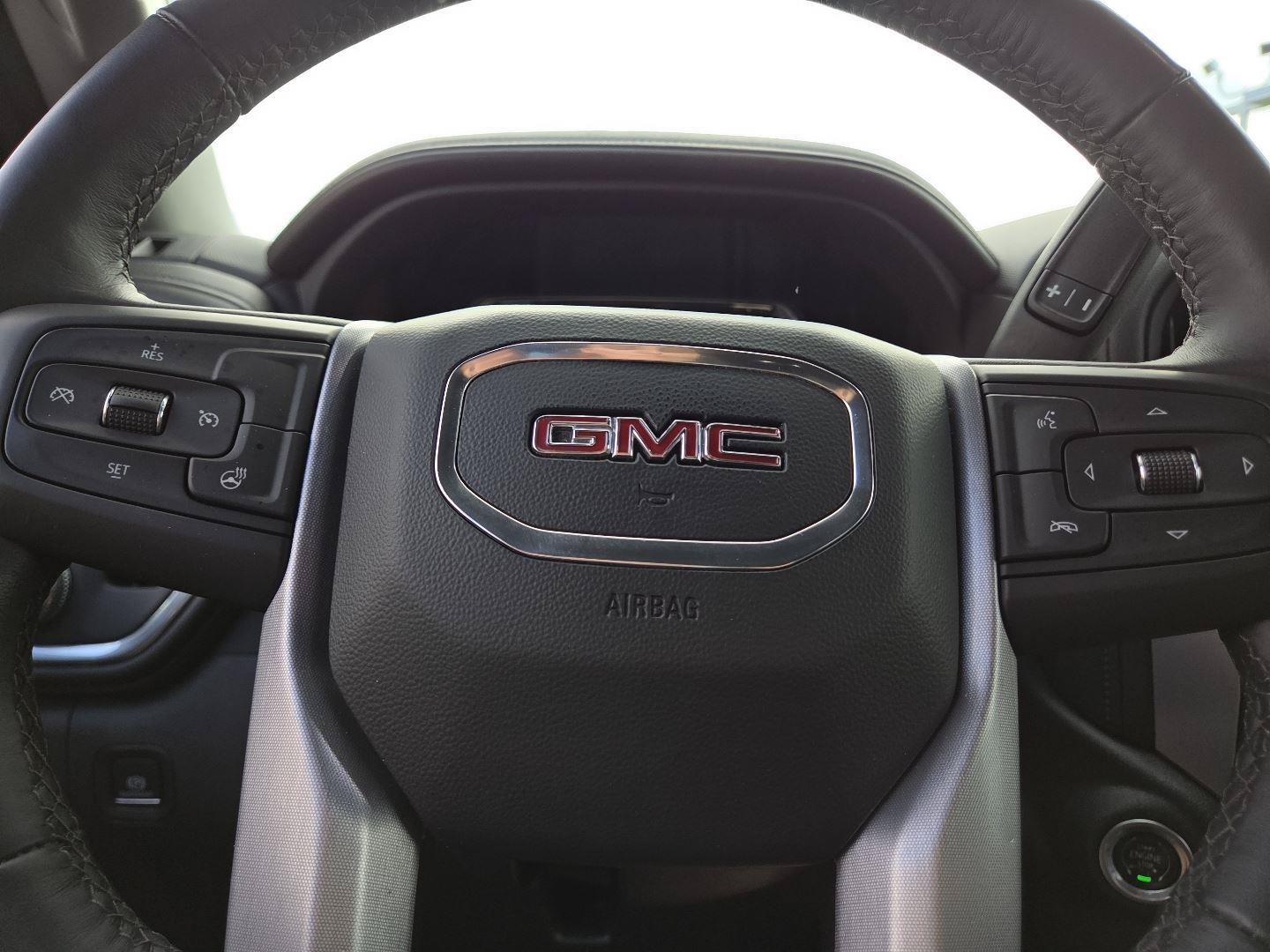 Used 2022 GMC Sierra 1500 Elevation w/ LPO, Elevation Black Package AWD/4WD image 20
