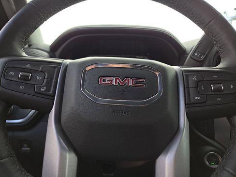 Used 2022 GMC Sierra 1500 Elevation w/ LPO, Elevation Black Package AWD/4WD image 20