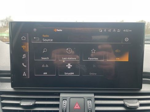 Used 2023 Audi Q5 2.0T Premium w/ Convenience Package image 19