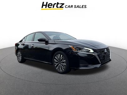 Used 2024 Nissan Altima 2.5 SV