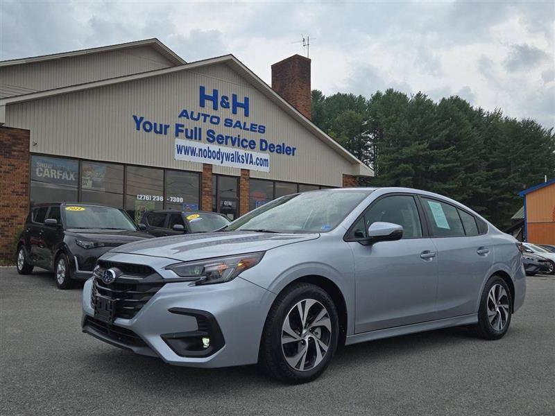 Used 2025 Subaru Legacy Premium AWD/4WD image 1