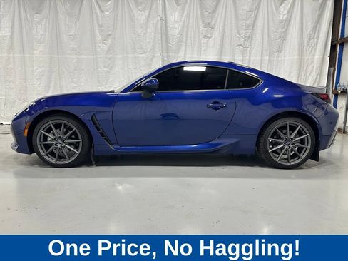 Used 2023 Subaru BRZ Limited RWD image 4