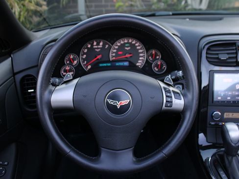 Used 2009 Chevrolet Corvette Convertible RWD image 21